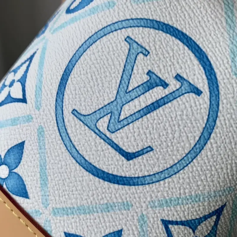 M83620 HH43 13x16x10cm High Quality Bags - Image 7