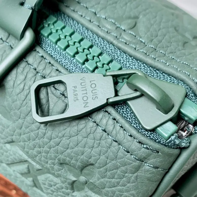 M24432 Dark green 25S25x15x11cm High Quality Bags - Image 7