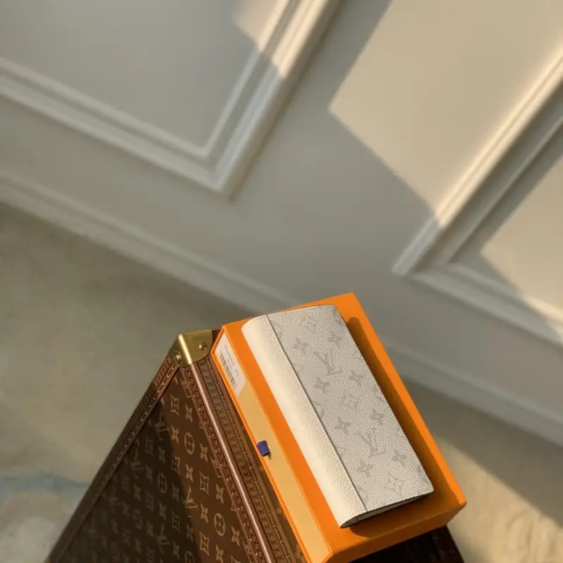 M30889 White 10x19x2cm High Quality Bags - Image 6