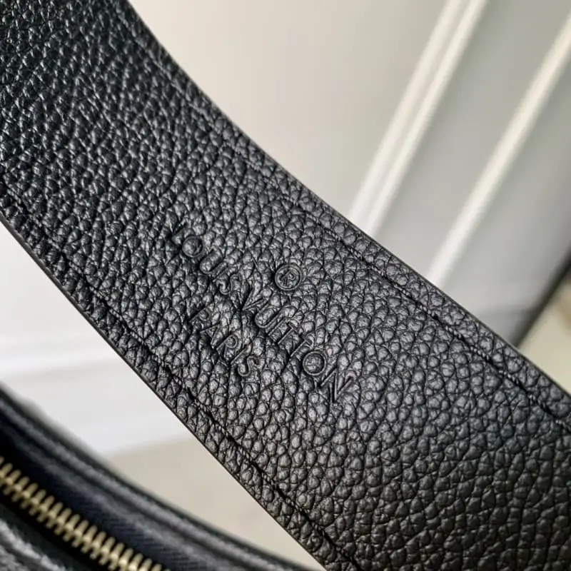 M46288 24x12x29.5cm High Quality Bags - Image 7