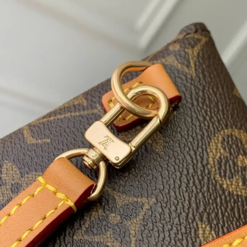 M14056 18x8.5x12.5cm High Quality Bags - Image 7