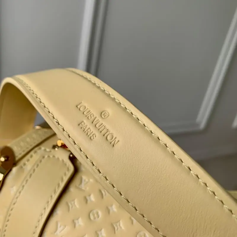 M46358 Yellow 21x14x6cm High Quality Bags - Image 7