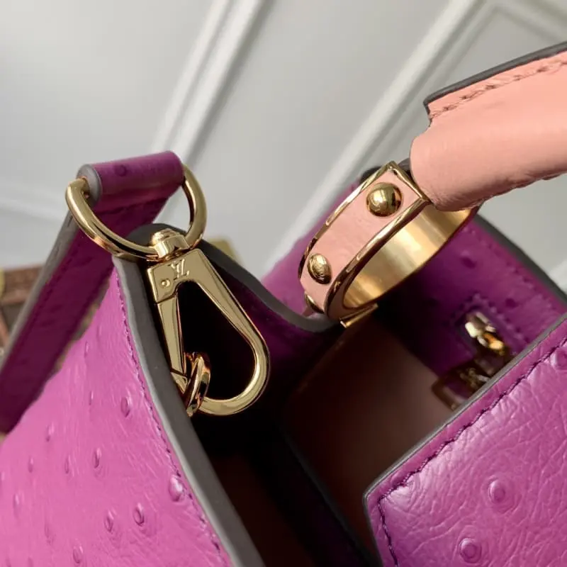 M93483 31.5x20x11cm High Quality Bags - Image 7