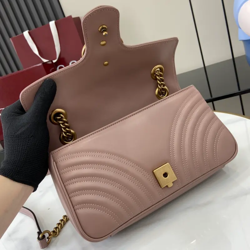 443497 CM 4 High-Quality Bags - Image 7