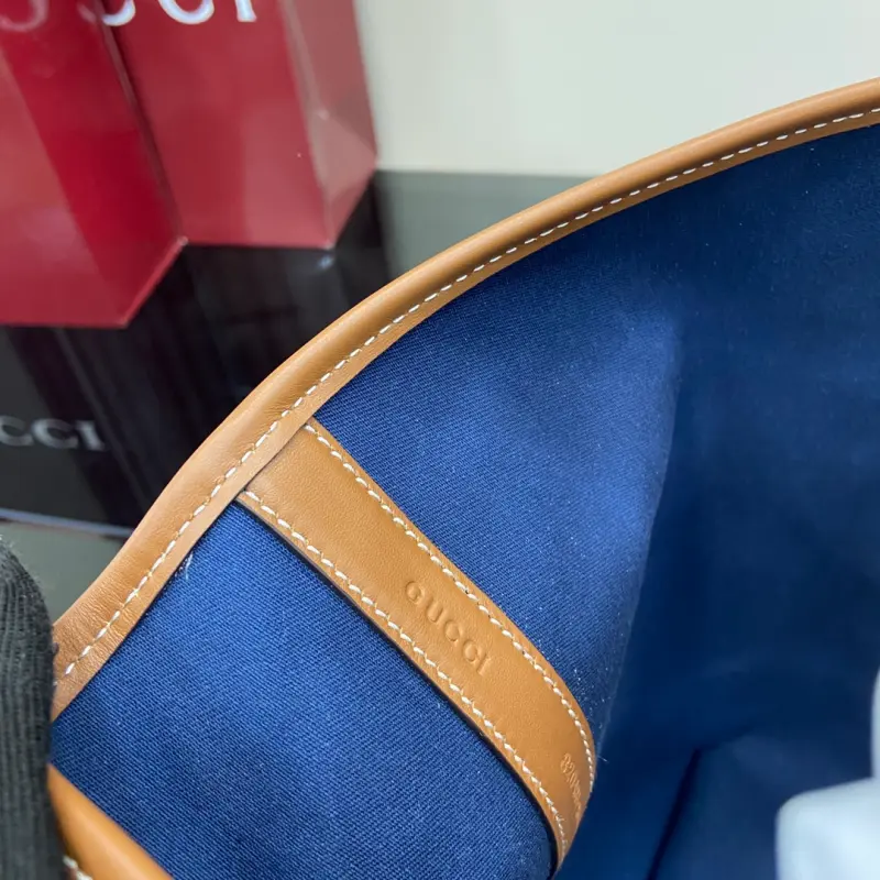 820481 CM 1 High-Quality Bags - Image 7