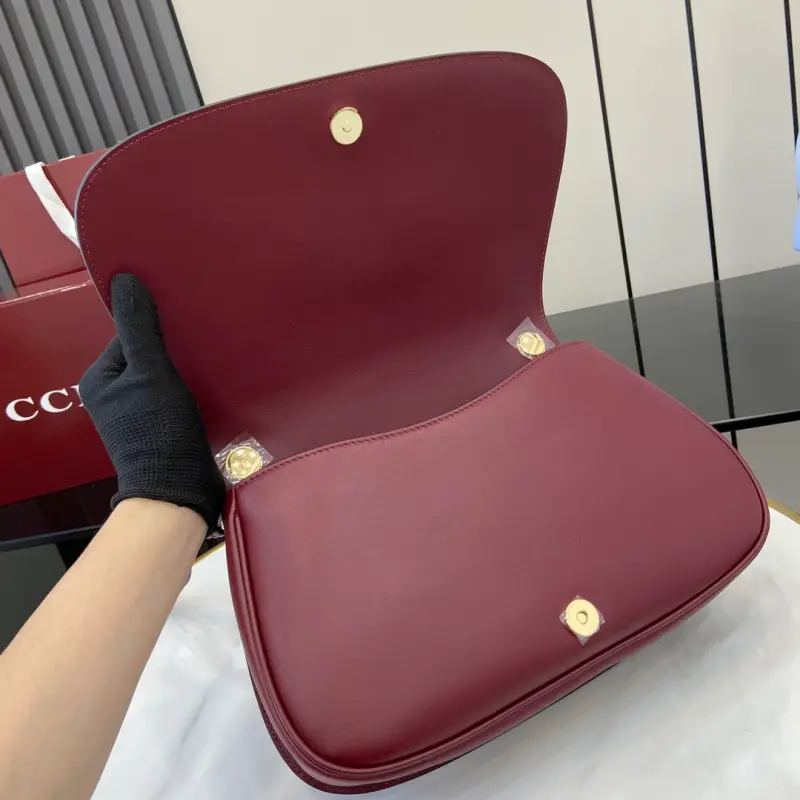 815719 CM 2 High-Quality Bags - Image 7