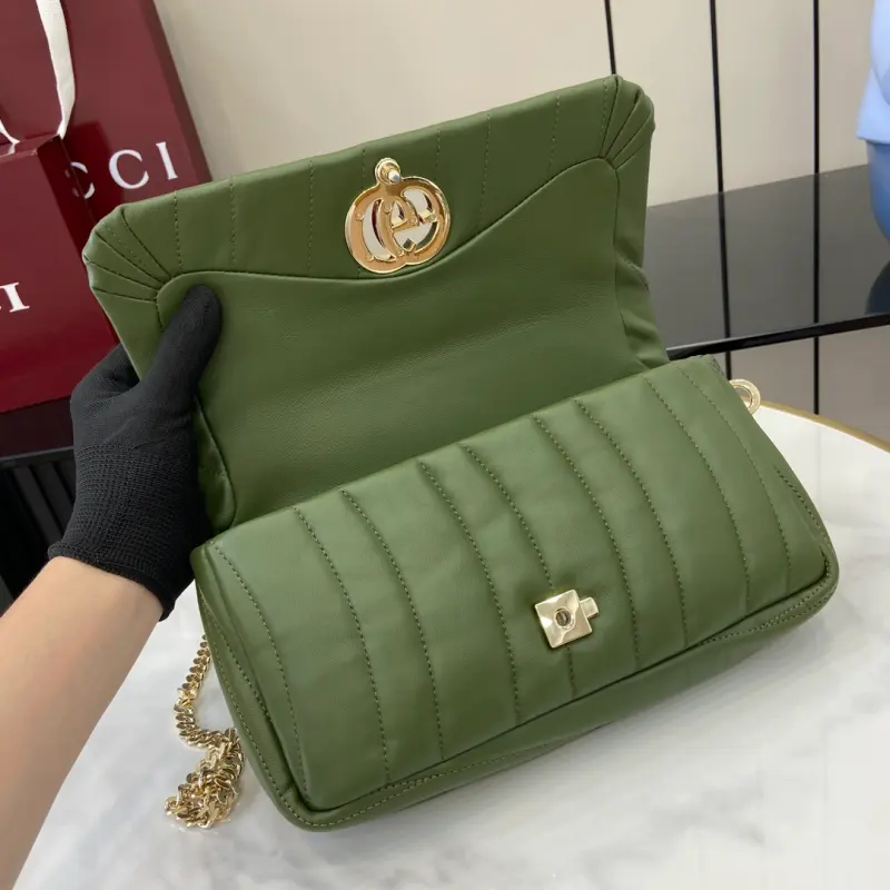 806016 CM 1 High-Quality Bags - Image 7