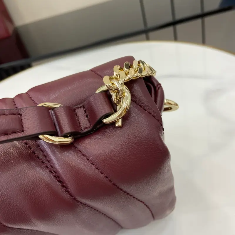 806016 CM 3 High-Quality Bags - Image 7