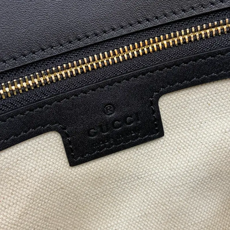 815715 CM 2 High-Quality Bags - Image 9