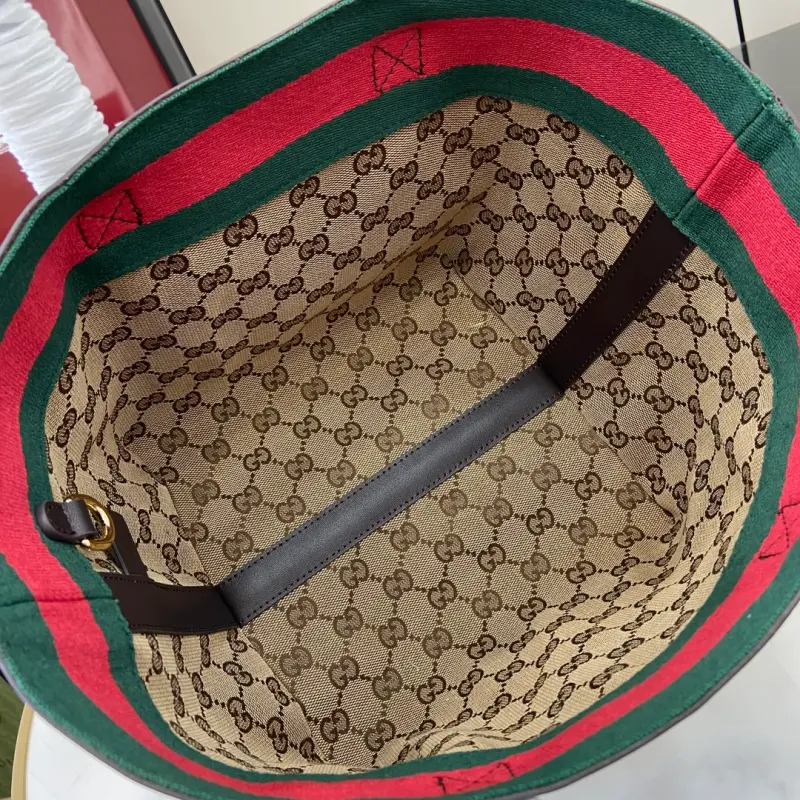 788211 CM 2 High-Quality Bags - Image 8