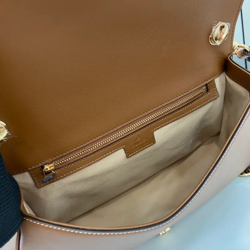 815716 CM 1 High-Quality Bags - Image 9