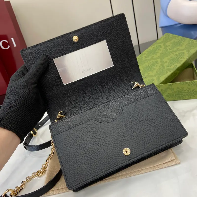 818705 CM 2 High-Quality Bags - Image 7