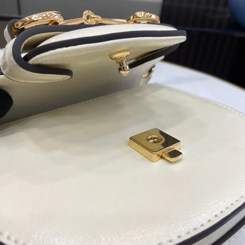 781387 CM 3 High-Quality Bags - Image 8