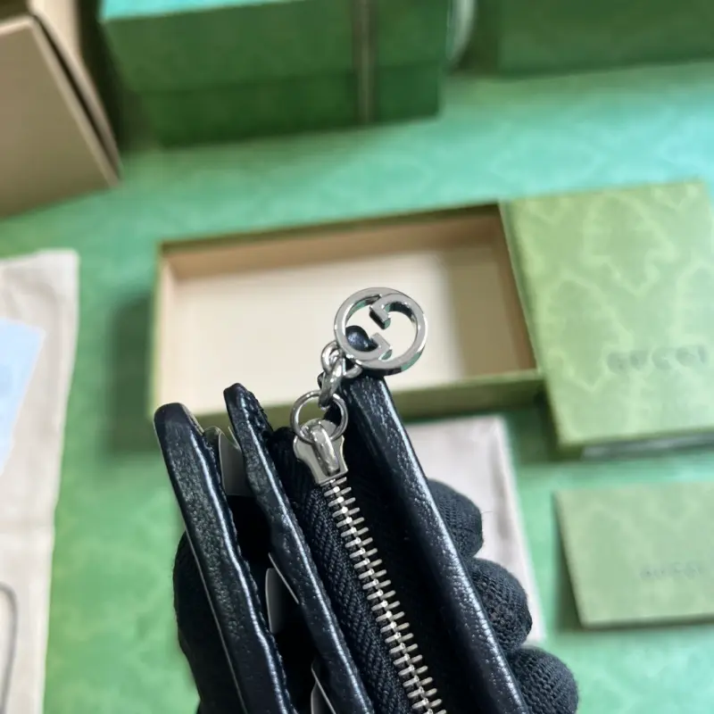 760336 CM 2 High-Quality Bags - Image 7