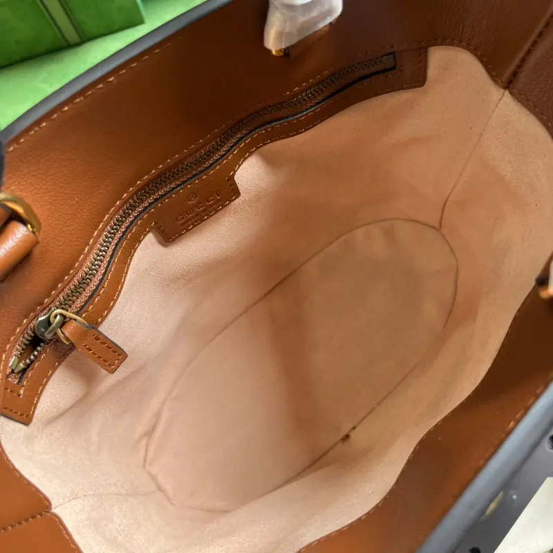 750396 CM 2 High-Quality Bags - Image 7