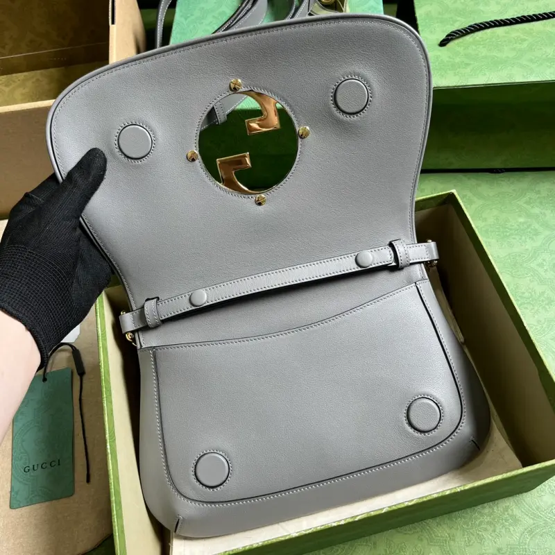 699268 CM 4 High-Quality Bags - Image 7