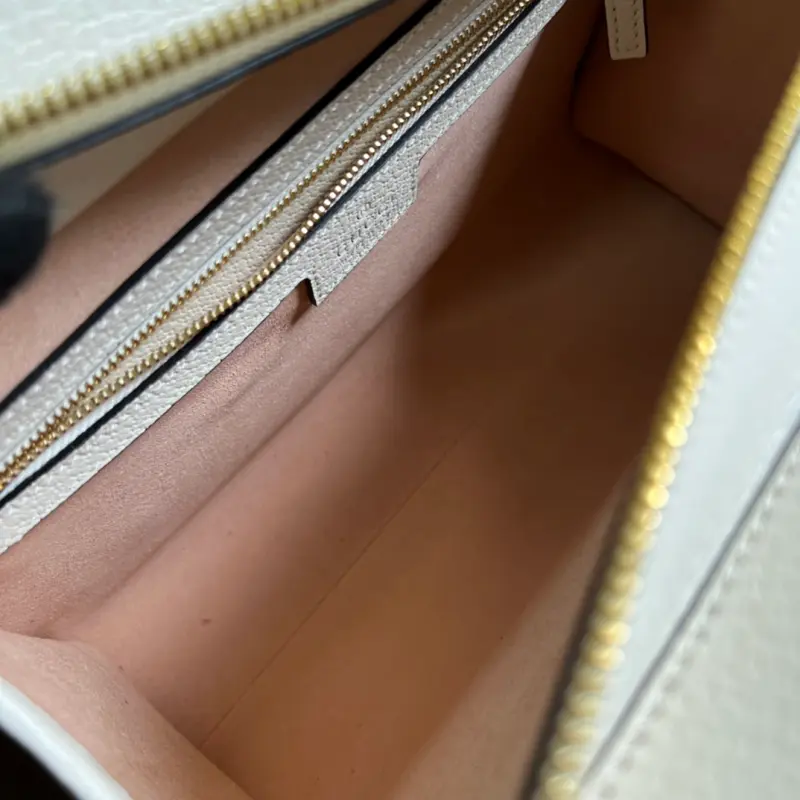 693724 CM 2 High-Quality Bags - Image 7