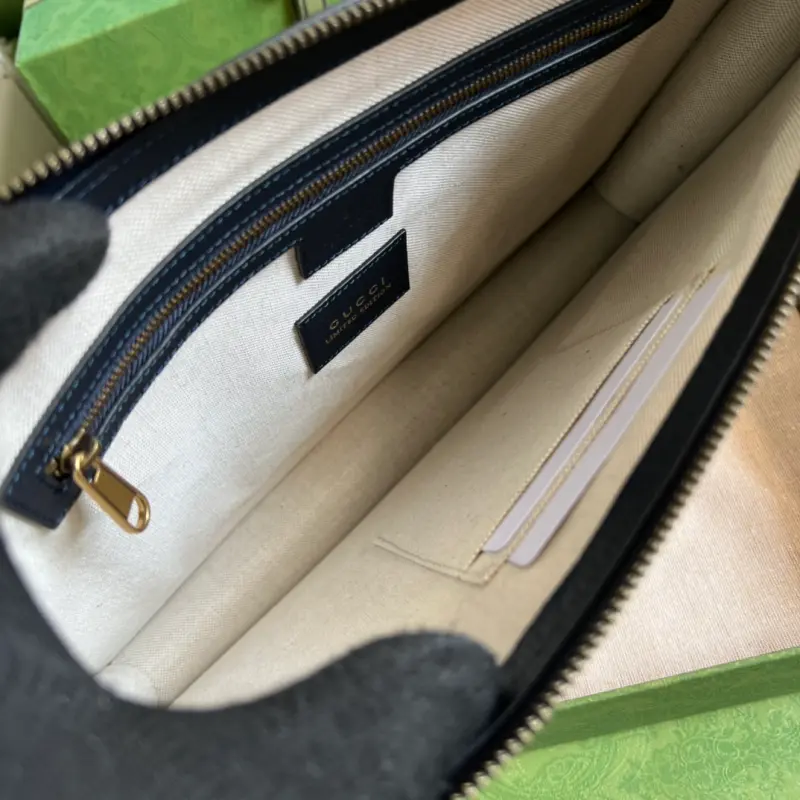 674078 CM 2 High-Quality Bags - Image 7