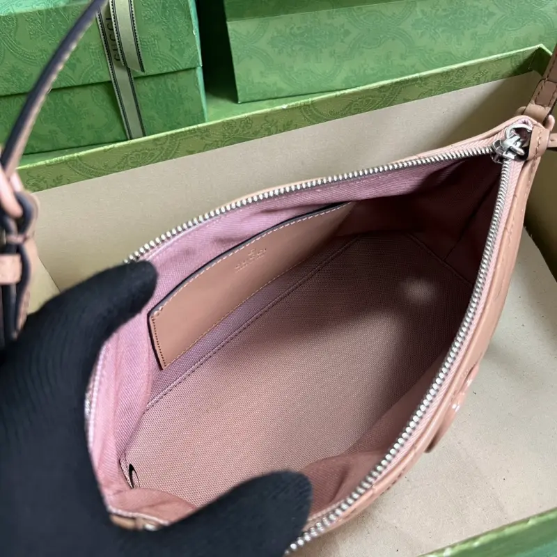 739166 CM 1 High-Quality Bags - Image 7