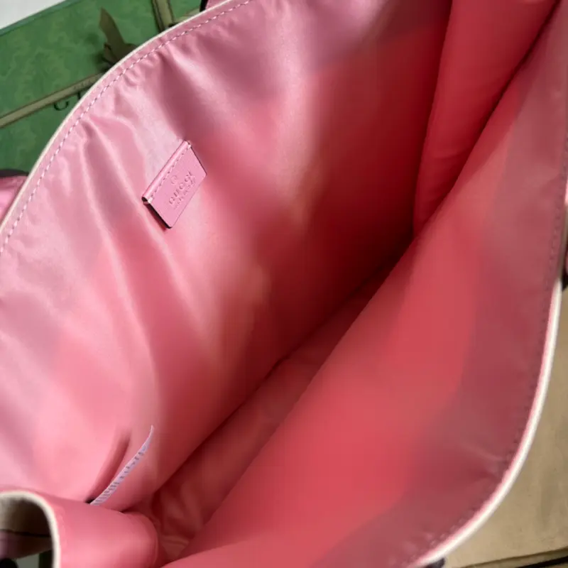 550763 CM 4 High-Quality Bags - Image 7