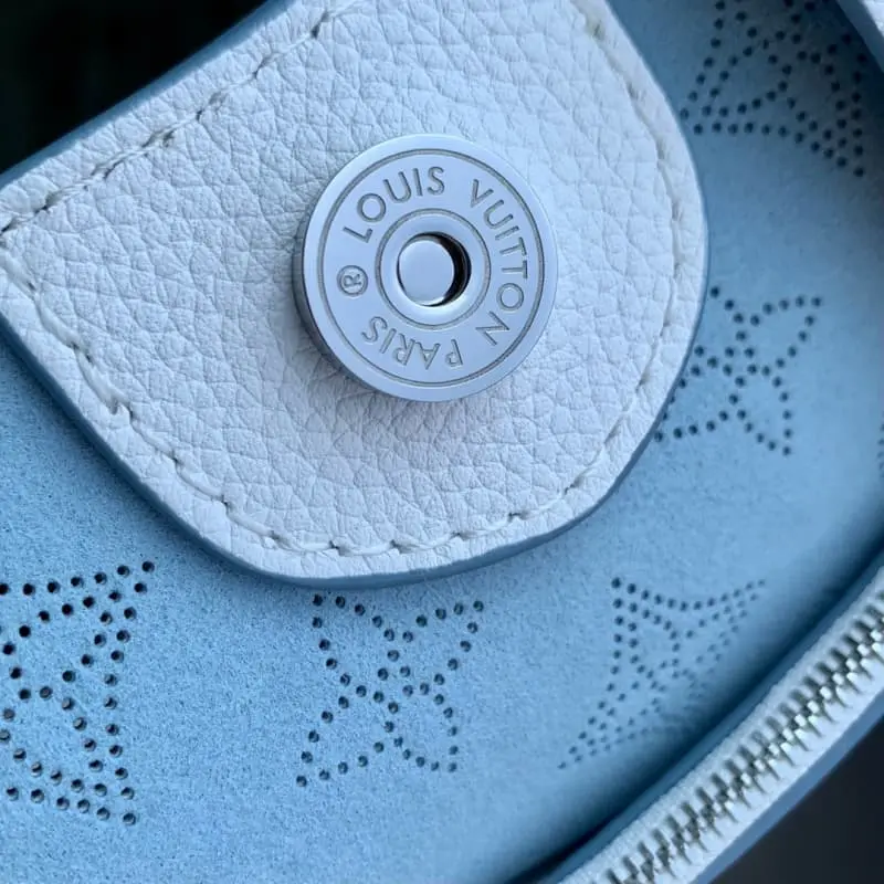 M11735 13.8x15.7x6.7cm High Quality Bags - Image 7