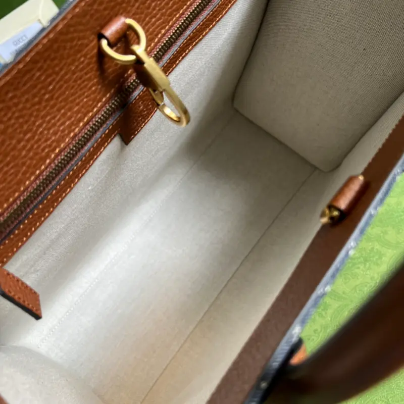 674148 CM 1 High-Quality Bags - Image 7