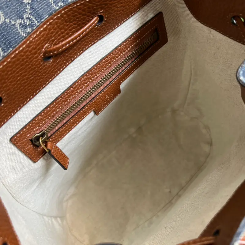 674147 CM 2 High-Quality Bags - Image 7