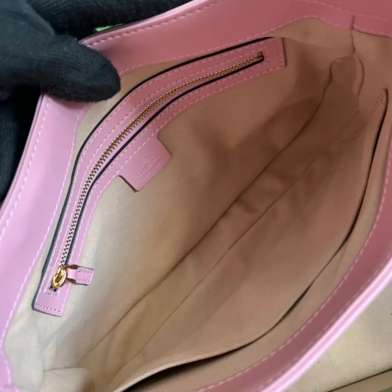 636709 CM 5 High-Quality Bags - Image 7