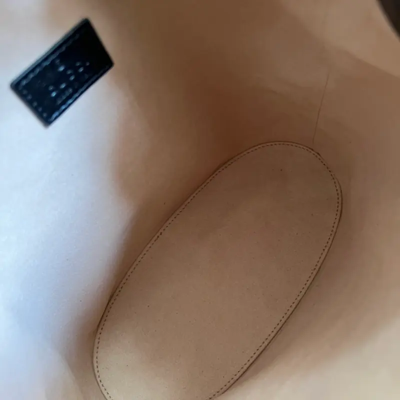 724652 CM 1 High-Quality Bags - Image 7