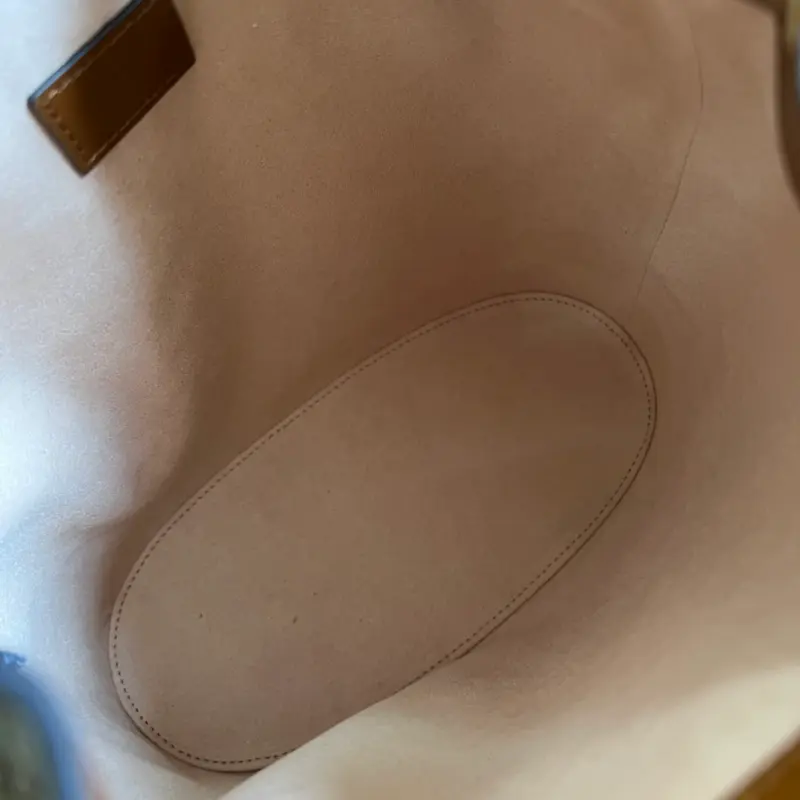 724652 CM 2 High-Quality Bags - Image 7