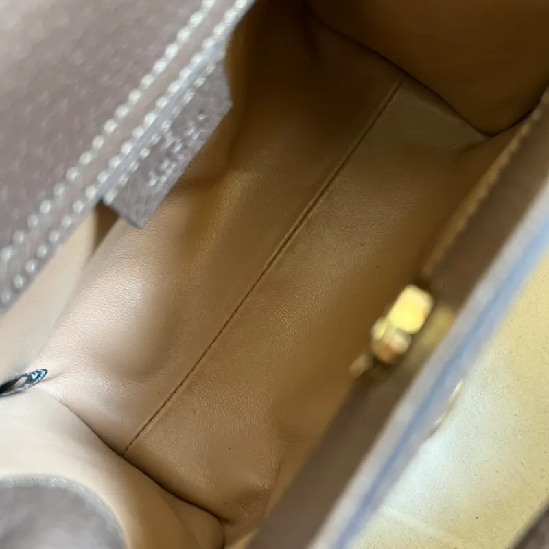 655661 High-Quality Bags - Image 7