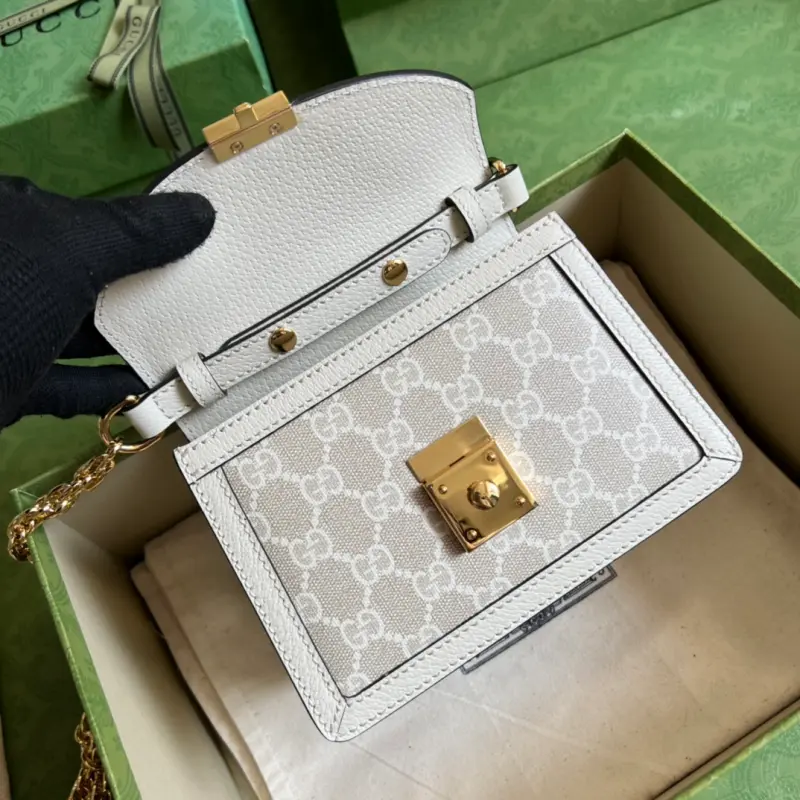 696180 CM 5 High-Quality Bags - Image 7