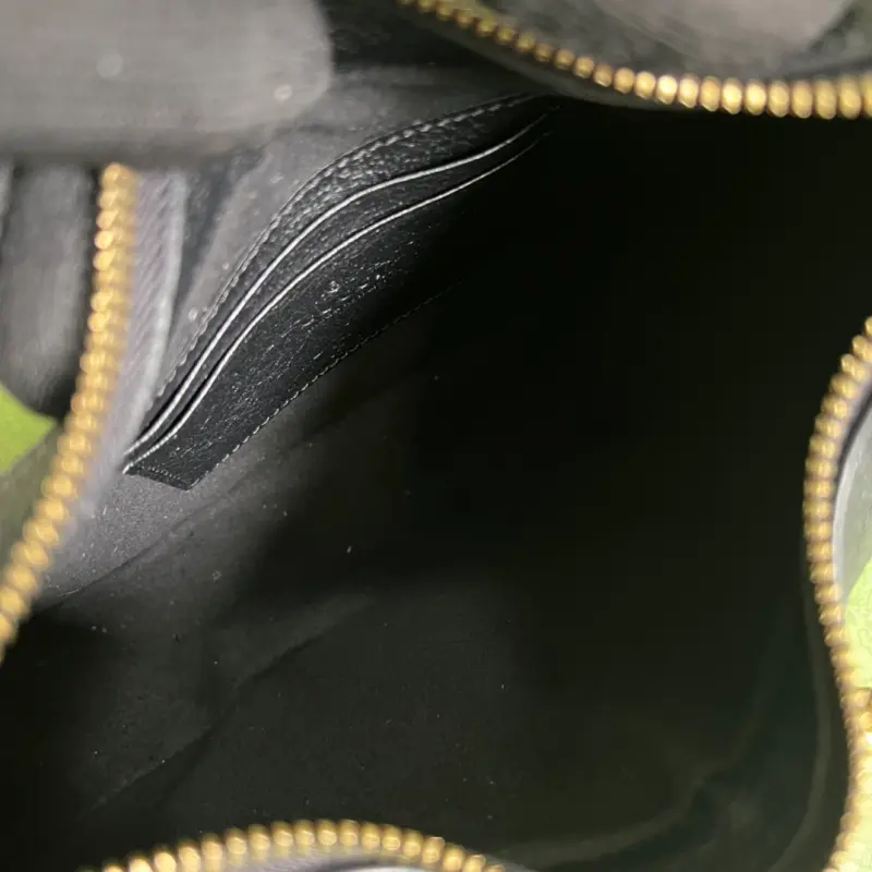 731817 CM 5 High-Quality Bags - Image 7