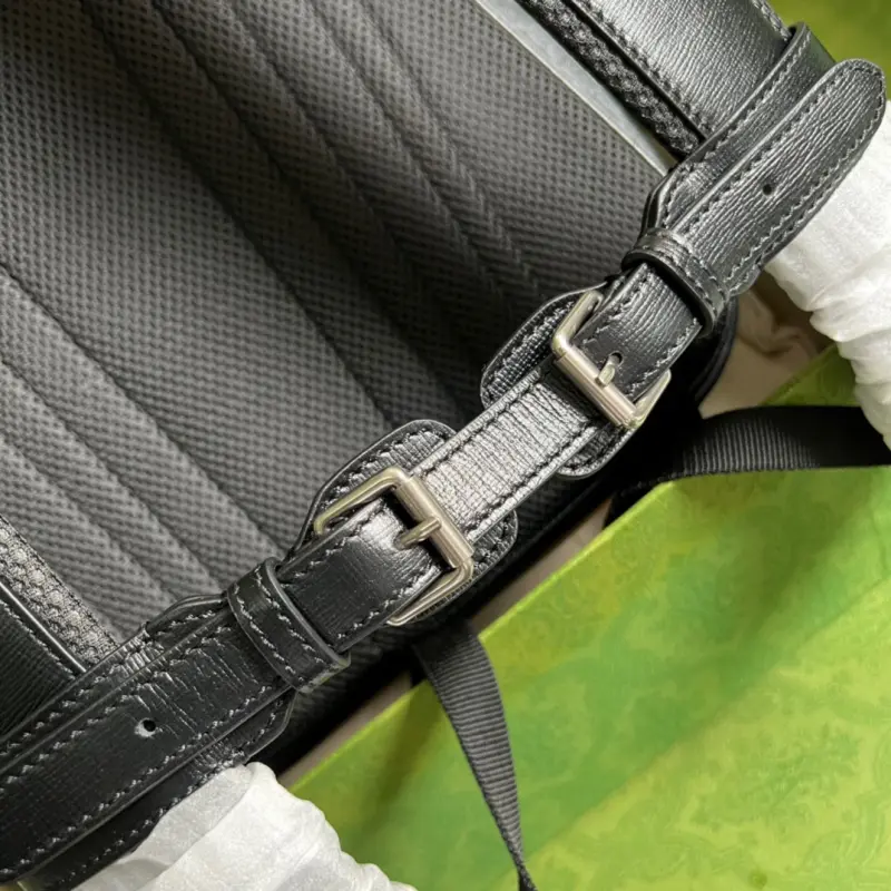 696013 CM 1 High-Quality Bags - Image 7