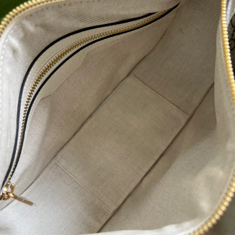 674096 CM 1 High-Quality Bags - Image 7