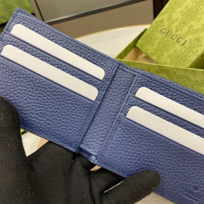 739475 CM 2 High-Quality Bags - Image 7