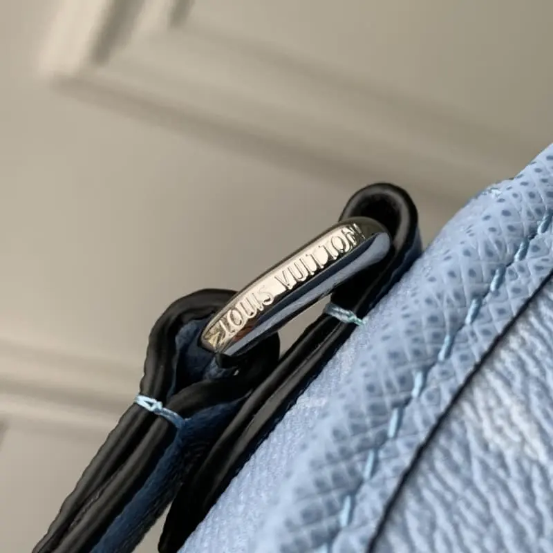 M14116 16x5x22.5cm High Quality Bags - Image 7