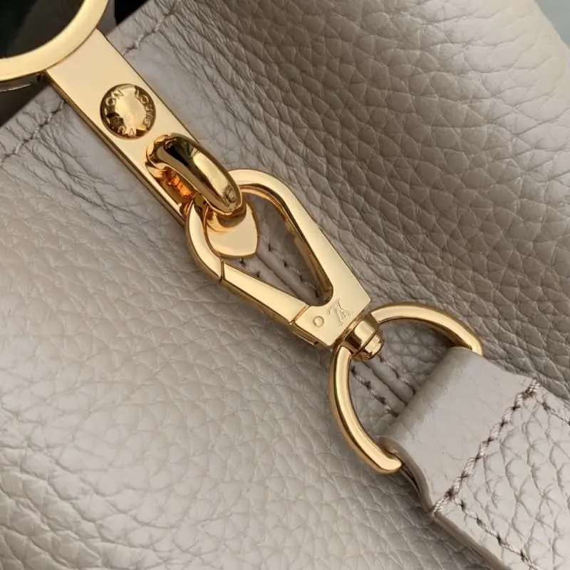 M24727Medium Light Brown 315x20x11cm High Quality Bags - Image 7