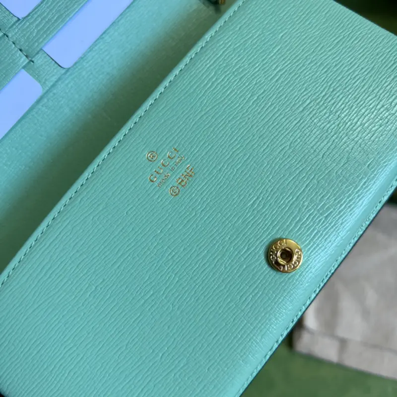 701061 CM 1 High-Quality Bags - Image 7