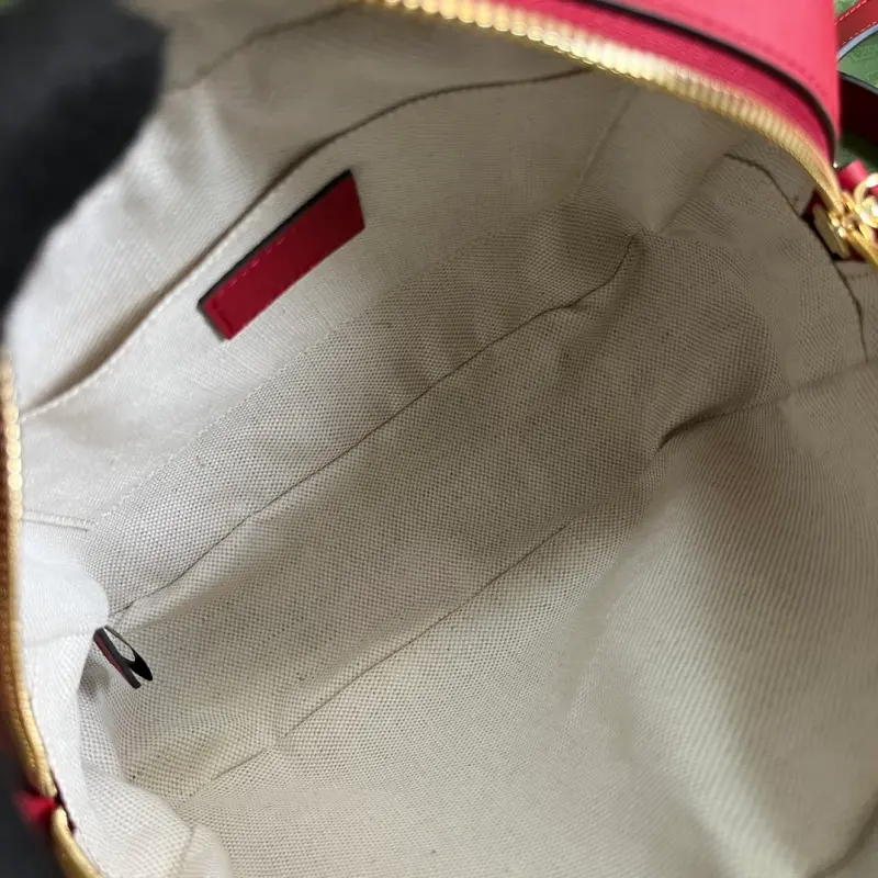 742360 CM 8 High-Quality Bags - Image 7