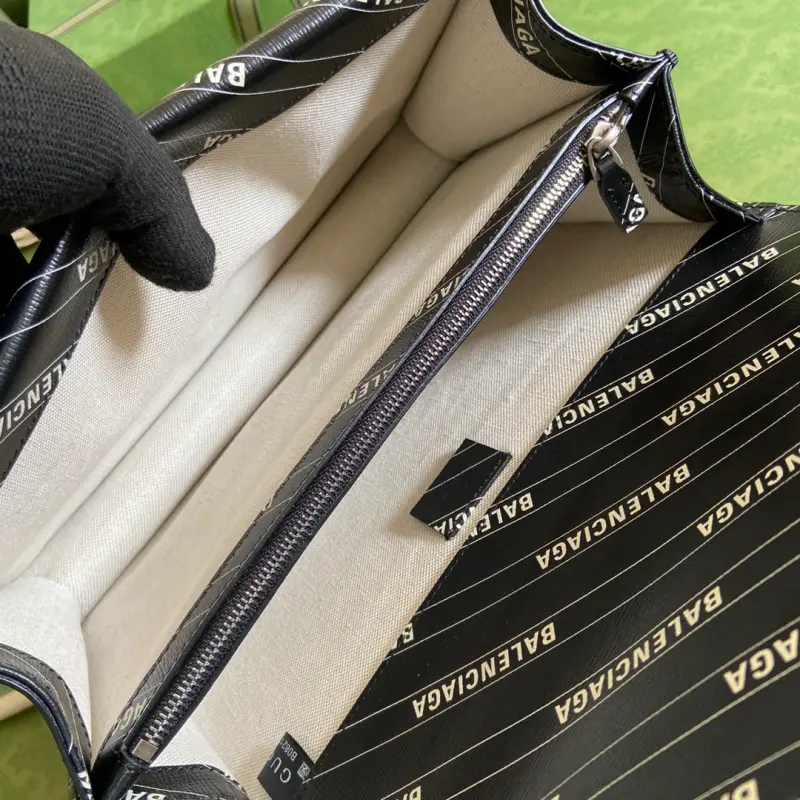 400249 CM 3 High-Quality Bags - Image 7