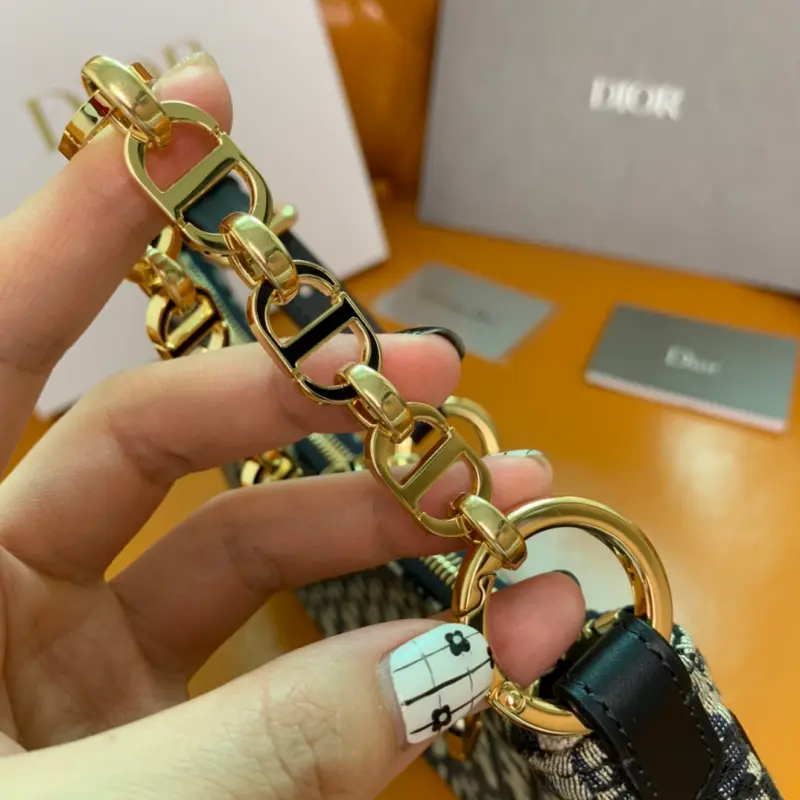 ML209 High Quality Bags - Image 7