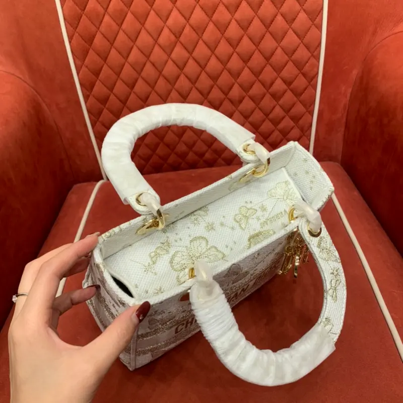 ML194 1 High Quality Bags - Image 7