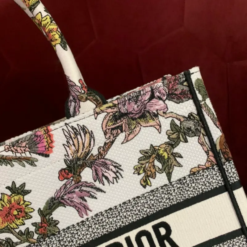 ML166 1 High Quality Bags - Image 6