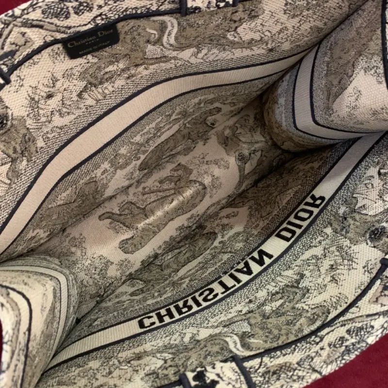 ML160 41cm High Quality Bags - Image 6