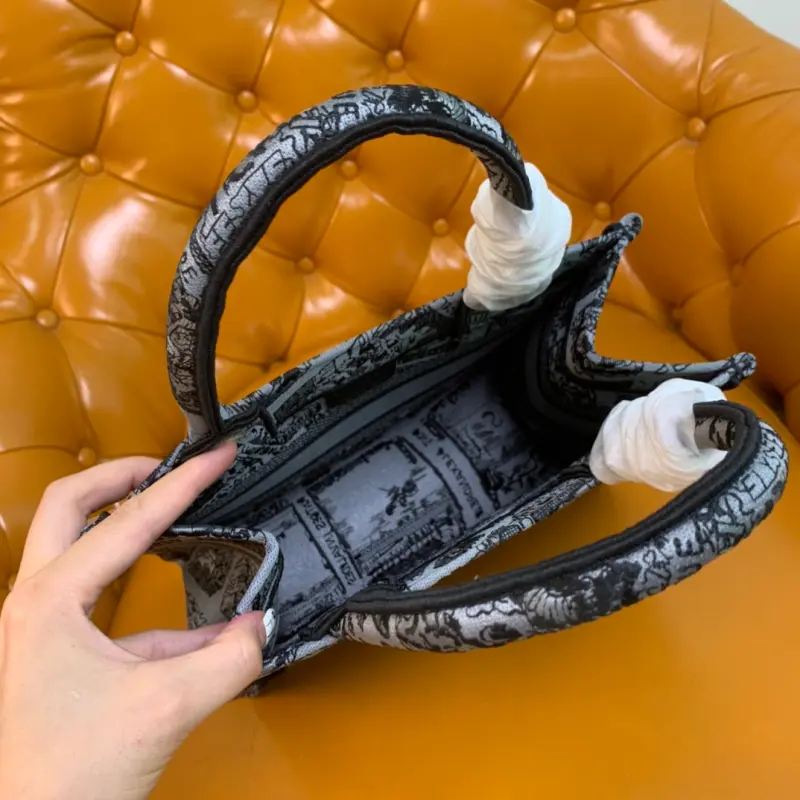 ML157 26cm High Quality Bags - Image 6