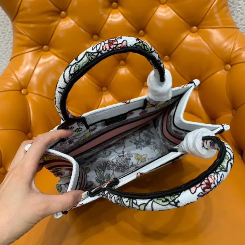 ML143 26cm Flower High Quality Bags - Image 6