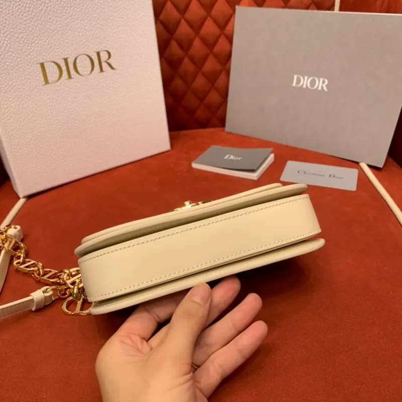 ML139 1 High Quality Bags - Image 6