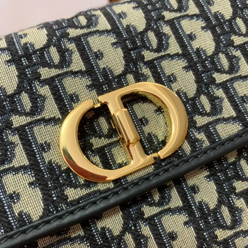 ML137 High Quality Bags - Image 7