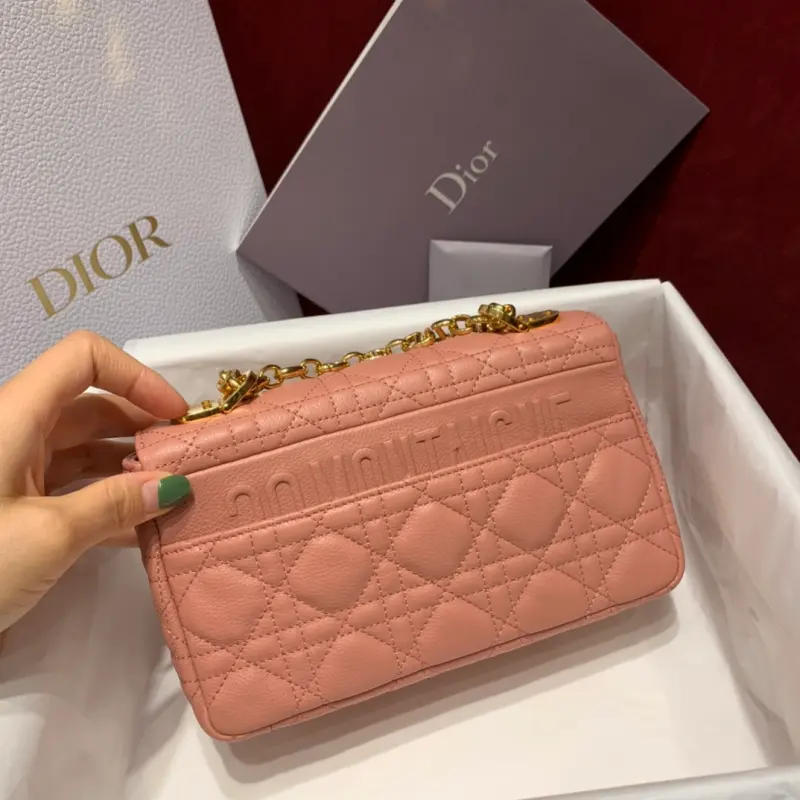 ML125 4 High Quality Bags - Image 5